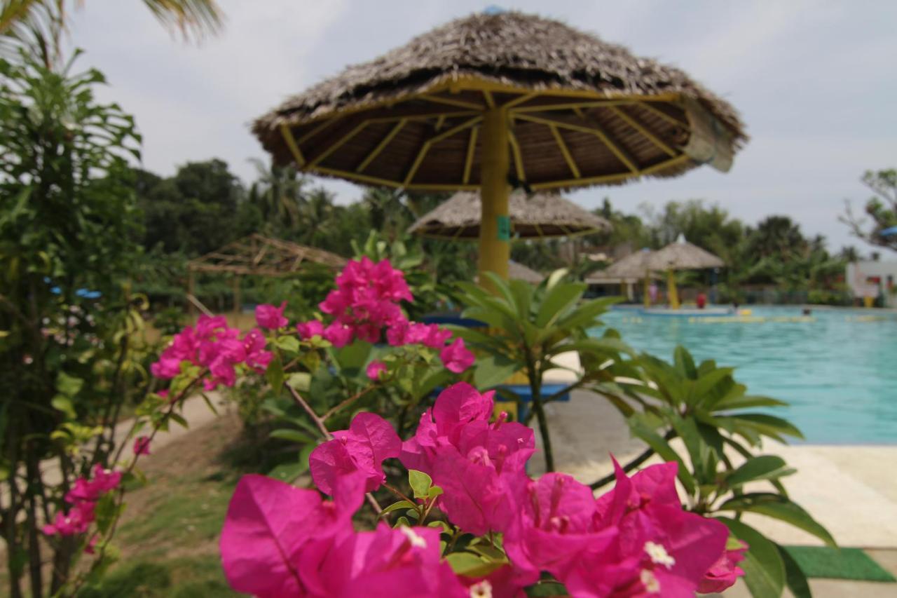 Sweetwater Resort Zamboanguita  Esterno foto
